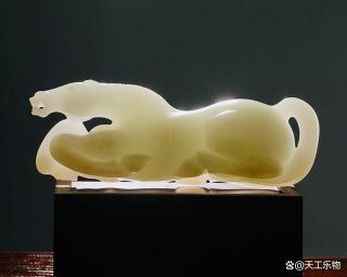 不能不用,也不能乱用的手电!看和田玉行家如何专业打灯?