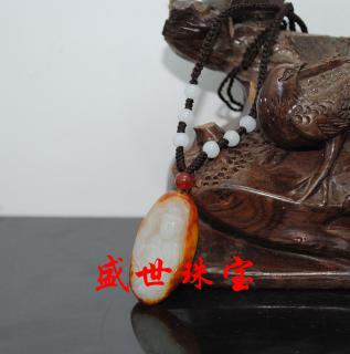 【盛世珠宝 新疆玉石a货白玉挂件坐观音带皮籽料吊坠和田玉玉坠批发】